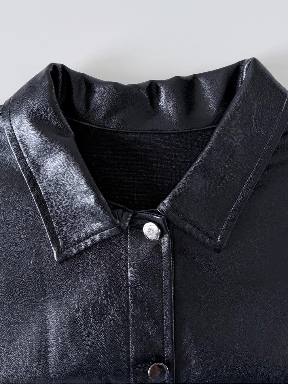 Oversized Black Faux Leather Shirt Jacket Snap Button Minimalist Shacket - Picture 6 of 10